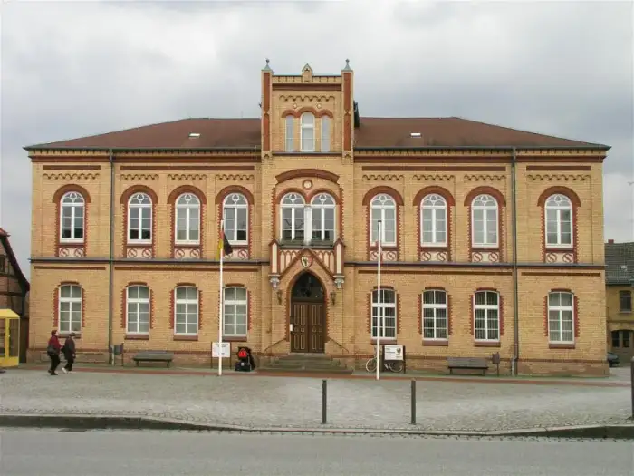 Brüel, Ausschnitt
