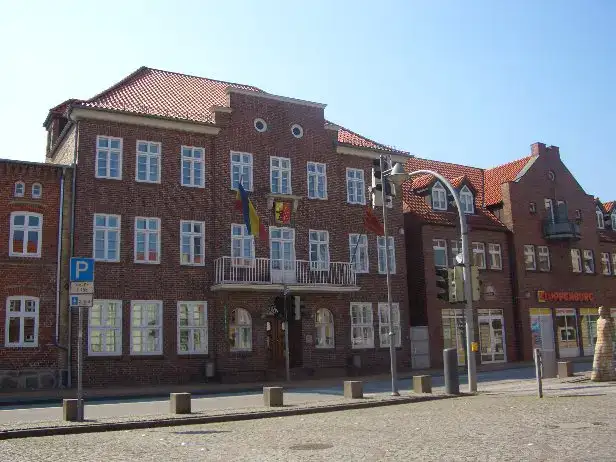 Neukloster, Ausschnitt