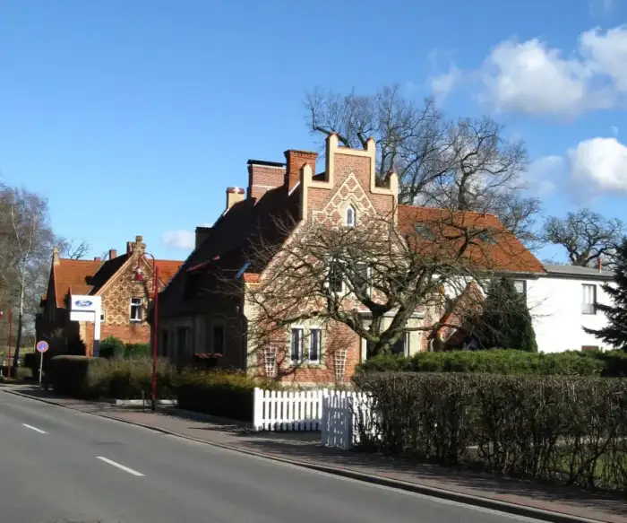 Raben Steinfeld, Ausschnitt